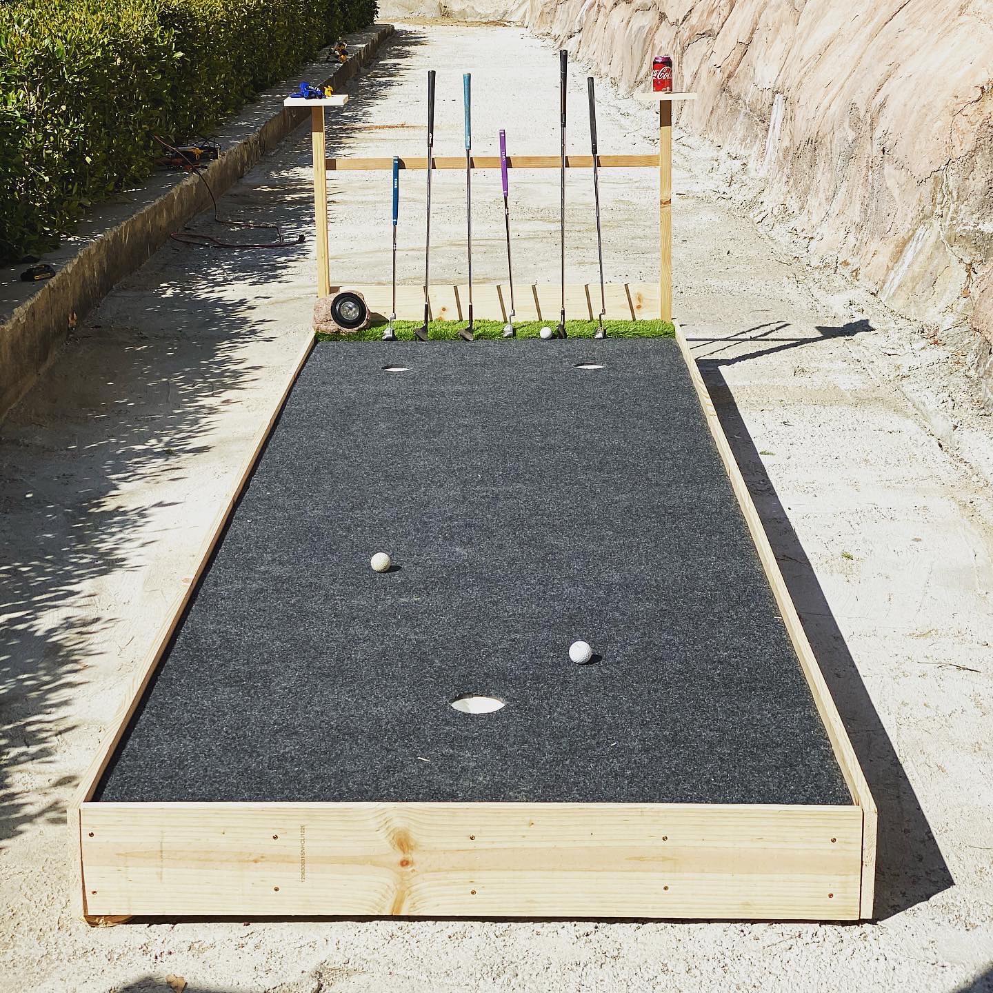 4.5’x120″ Camry Golf Carpet + DIY Build Plan